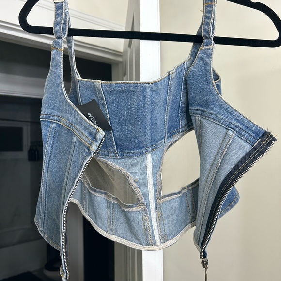 Mugler illusion corset top.. has a really small hole in mesh can be fixed - Picture 2 of 5